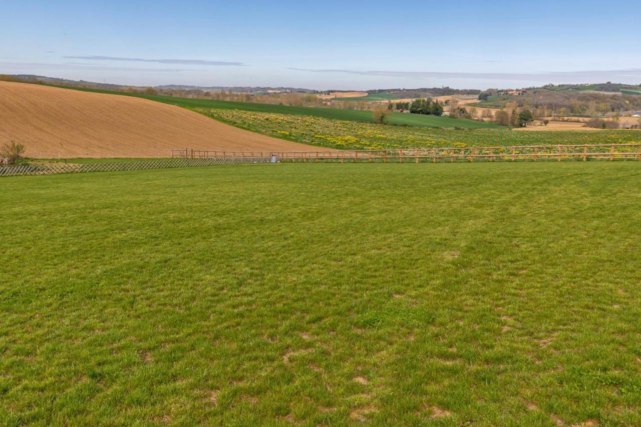 Domaine De Rambeau Castelmoron-sur-Lot Exterior foto